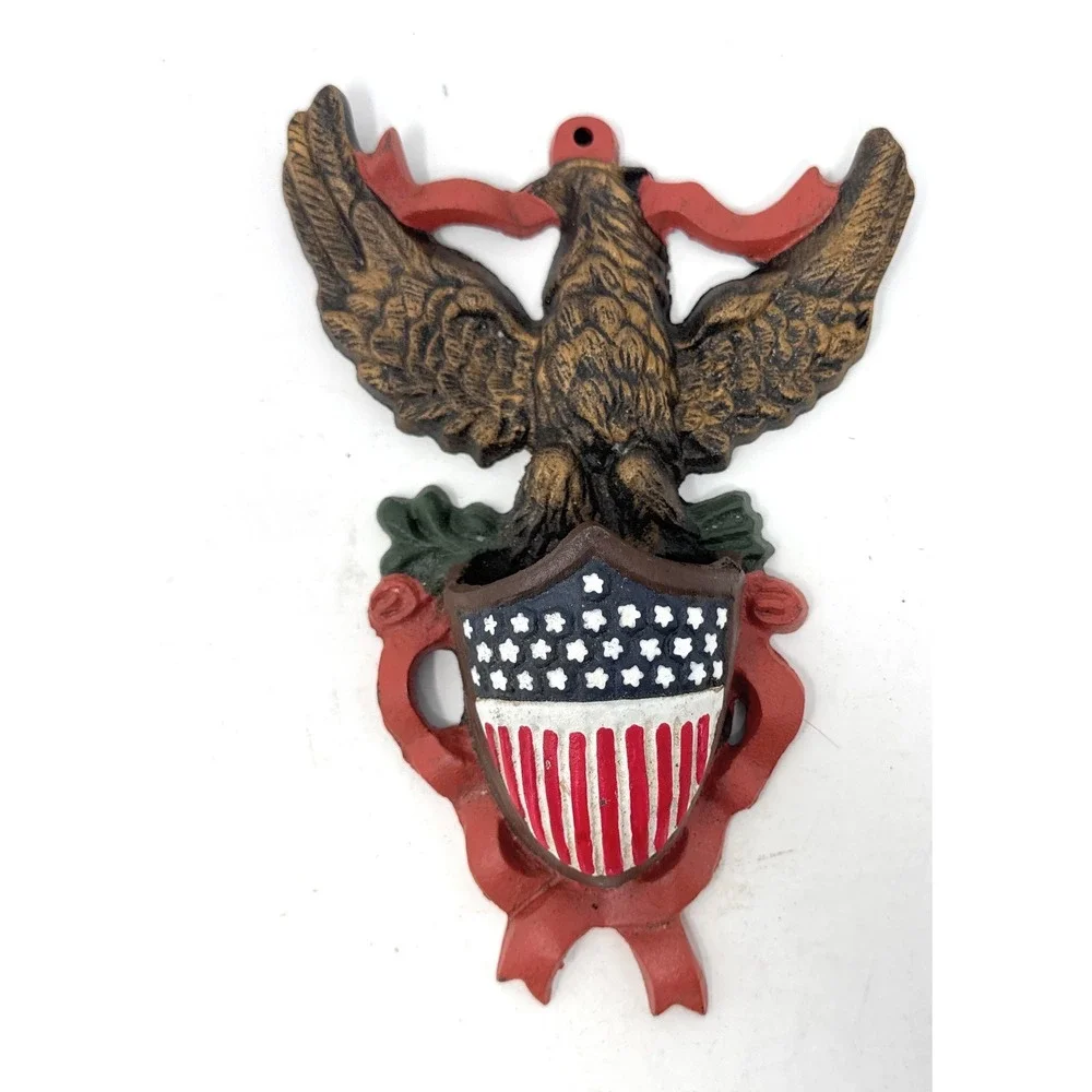Vintage Cast‎ Iron American Eagle Stars and Stripes Decor with pouch/holder